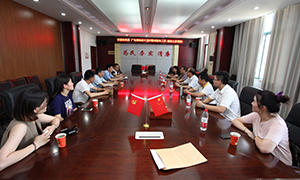 情系貧困戶(hù) 居然之家安徽淮南店慰問(wèn)暖人心