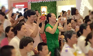 居然之家安徽分公司長(zhǎng)江東路店&ldquo;激情八月、快樂(lè)感恩&rdquo;少兒才藝匯報(bào)表演