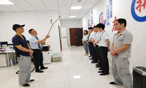 光谷店&ldquo;防盜搶、保安全&rdquo;應(yīng)急預(yù)案演練及培訓(xùn)圓滿開展